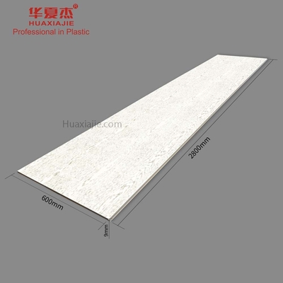 ভালো দাম 2800x600x9mm বাড়ির জন্য পরিবারের Wpc অভ্যন্তরীণ ওয়াল প্যানেল অনলাইন